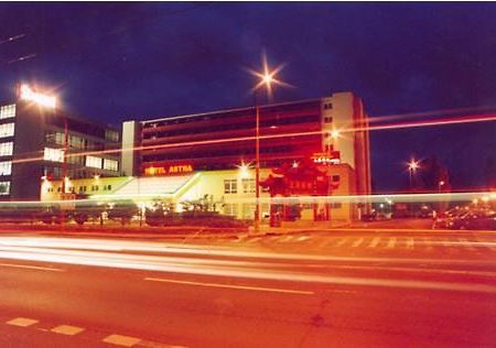 Hotel Astra Bratislava Exterior foto